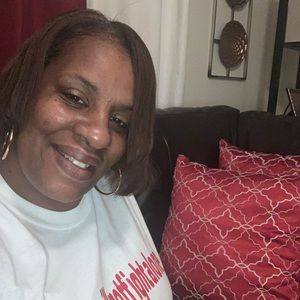 Meet your Posher, Carol